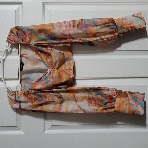 PrettyLittleThing Multicolor Long Sleeve Deep V Fitted Crop Top Size 8 - Picture 1 of 14